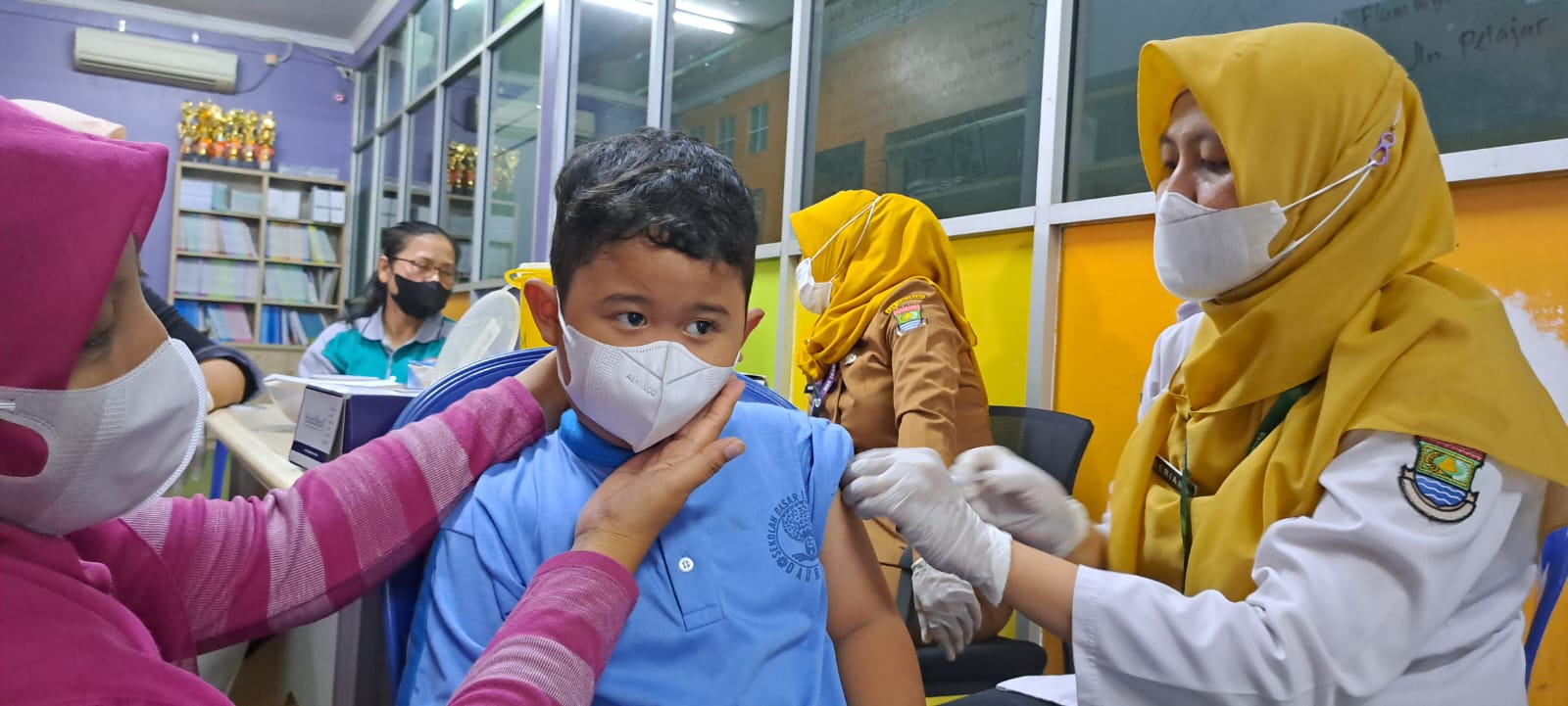 image Siswa-siswi SDIT Dauroh melaksanaan BIAS Campak dan Rubella